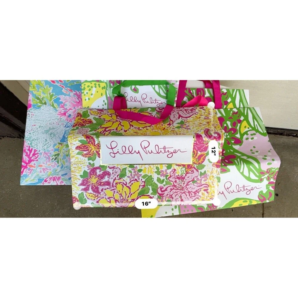 Lilly Pulitzer Shopping Gift Bag Lot Assorted Sizes Floral Flamingo Pink Green